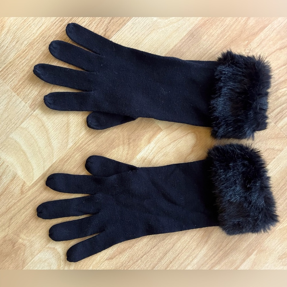 CAbi Chilly Gloves
